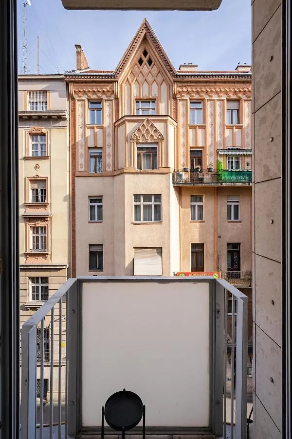 Blue Sky Apartment Boedapest Hongarije